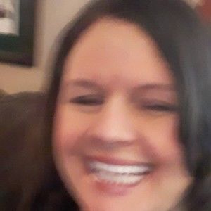 Meet your Posher, Alicia